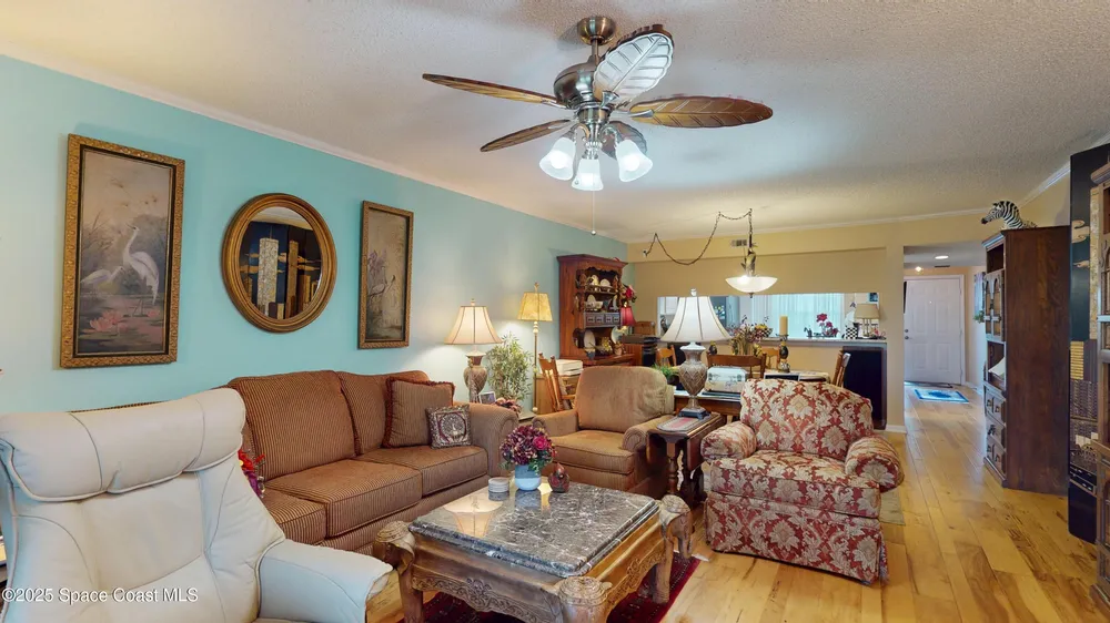 540 S Brevard Ave, Cocoa Beach, FL 32931
