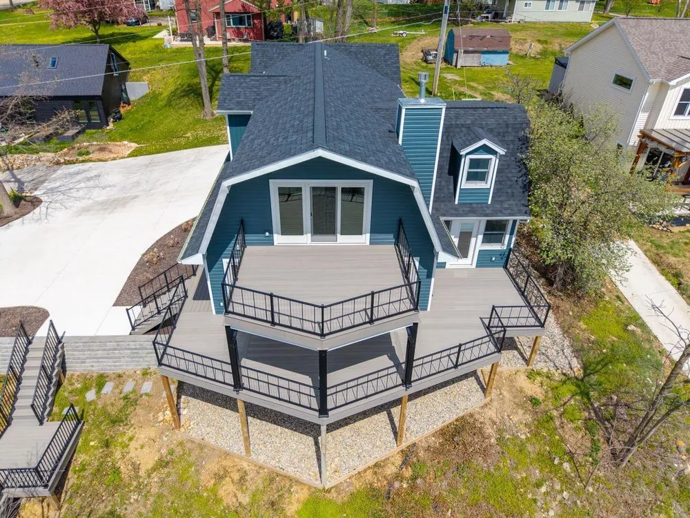 100 Lane 270A Crooked Lk, Angola, IN 46703