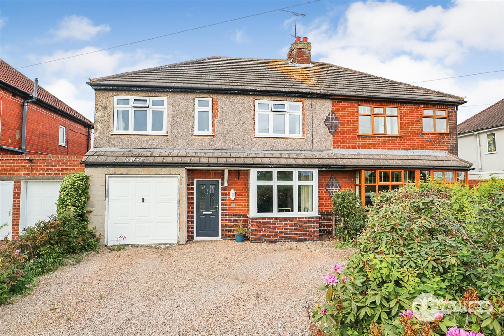 Aston Lane, Aston Flamville Image 1