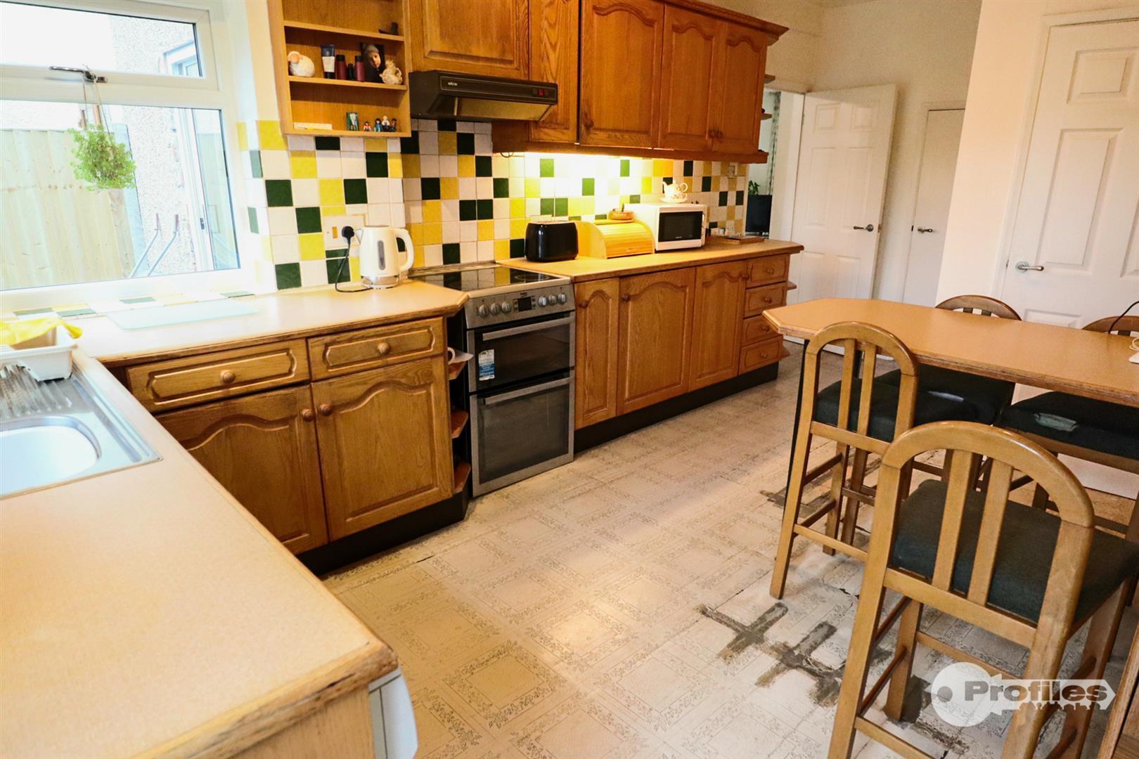 Aston Lane, Aston Flamville Image 3