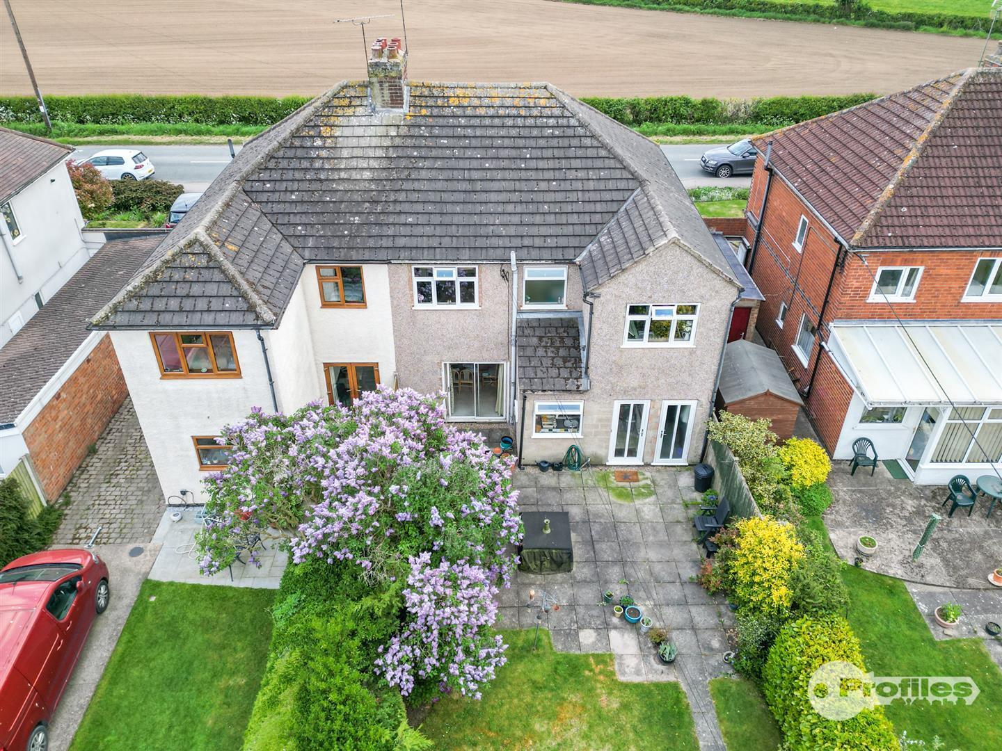 Aston Lane, Aston Flamville Image 17