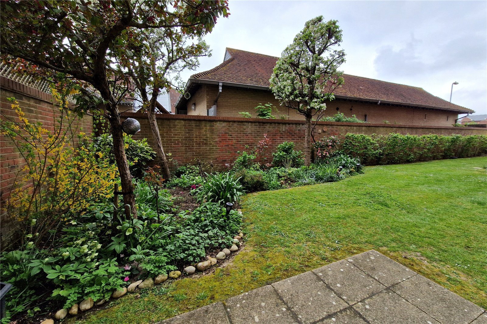 Springwell, Havant, Hampshire, PO9 Image 7