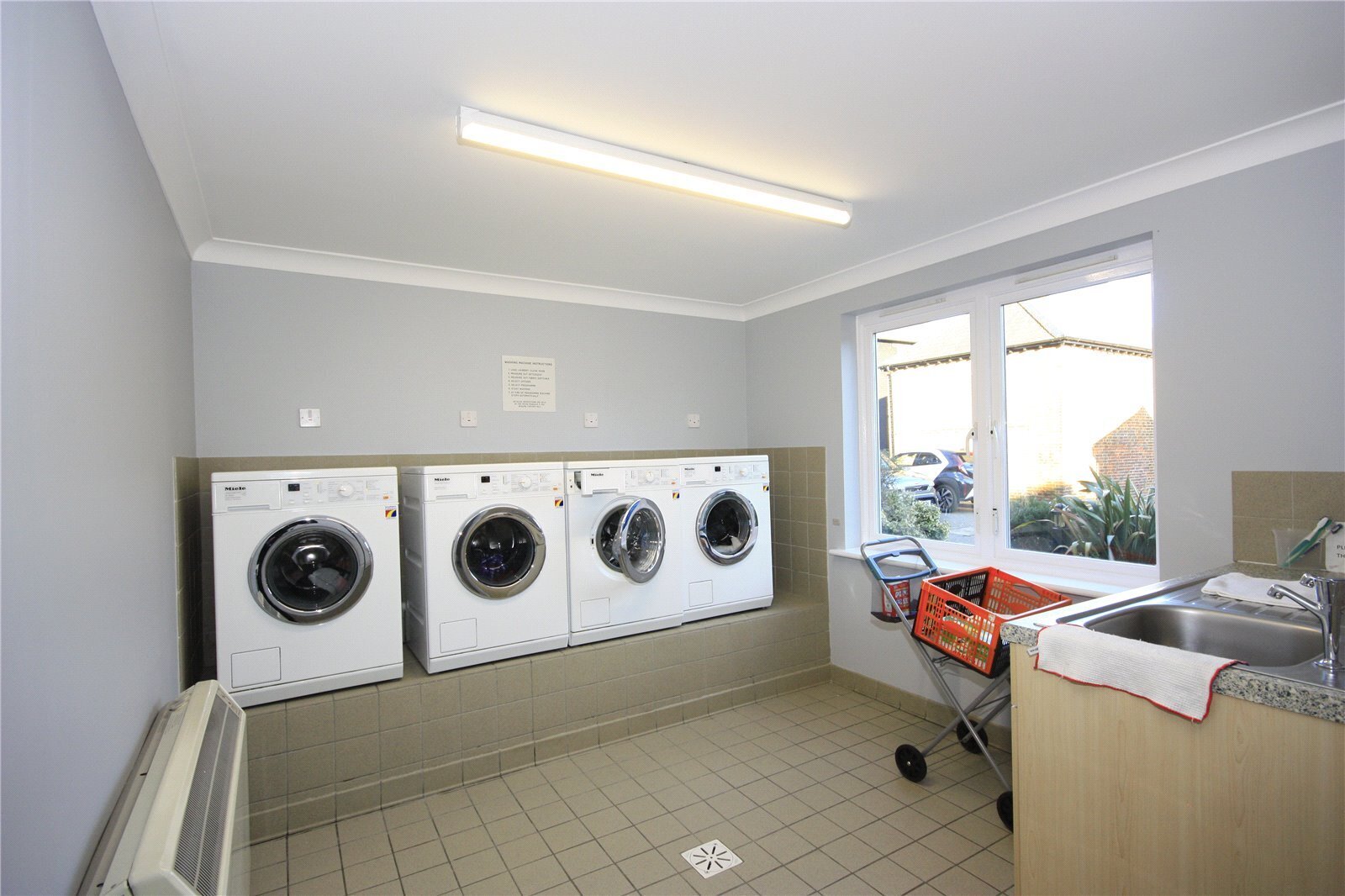 Springwell, Havant, Hampshire, PO9 Image 8