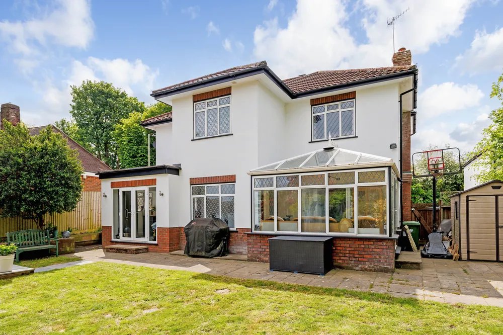 Sparrows Herne, Bushey, WD23