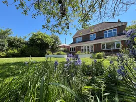Pevensey Road, Polegate thumb 2
