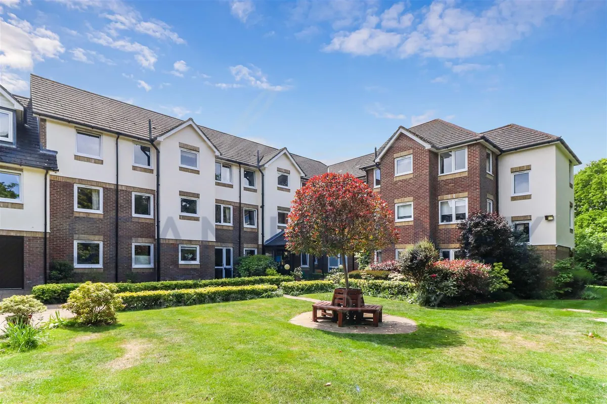 Livingstone Court, Christ Church Lane, Barnet