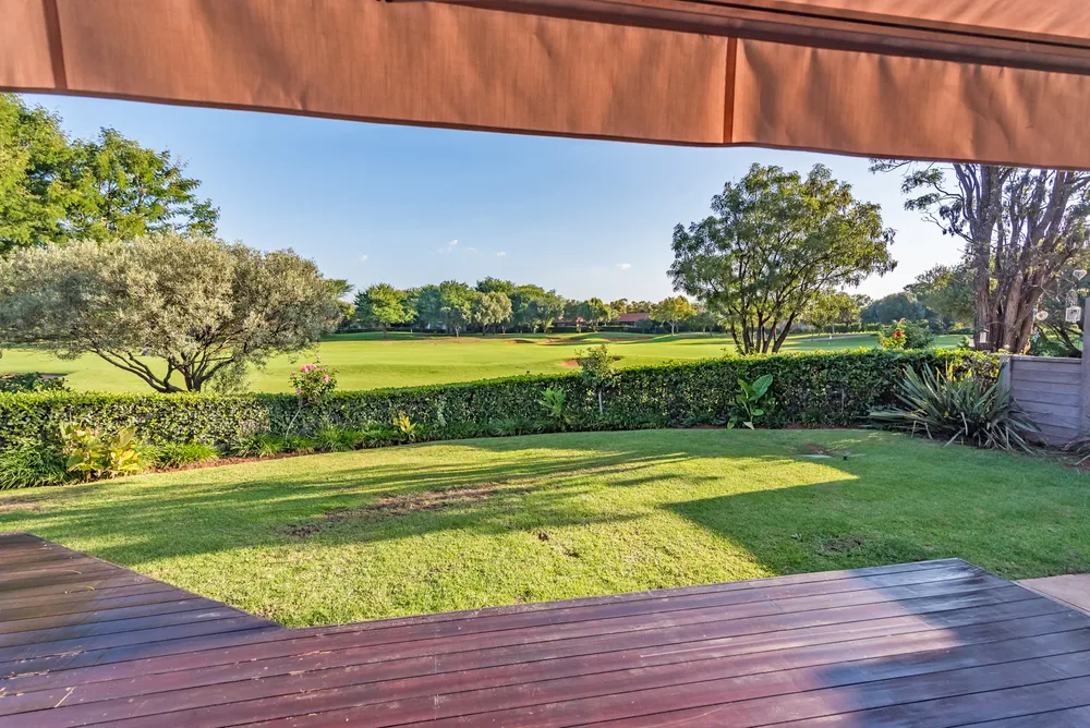 South Africa, North West, Pecanwood Estate, Kingfisher Drive, 60