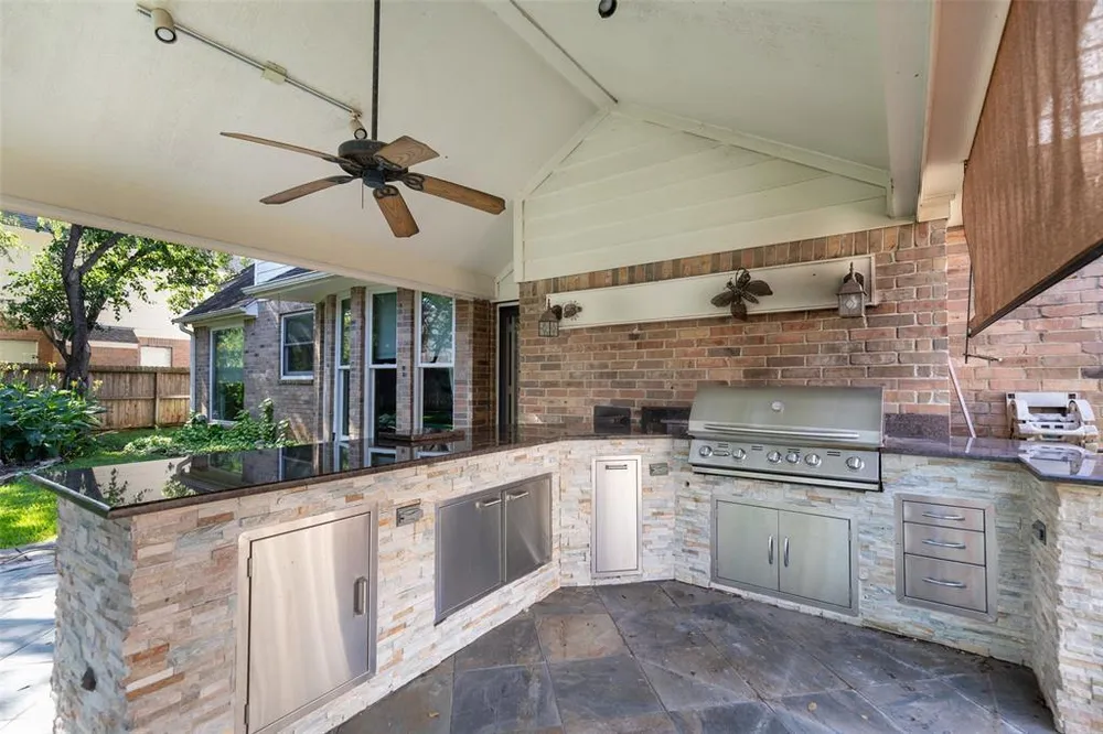 14306 Medlowe Ct, Cypress, TX 77429