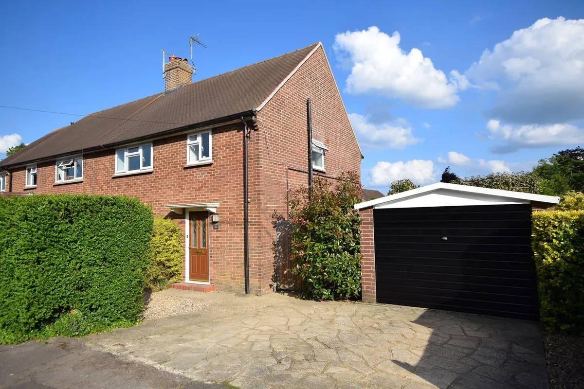 Babs Field, Bentley, Farnham, GU10