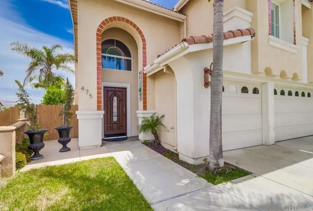 475 Marsh Harbor Dr, San Diego, CA 92154