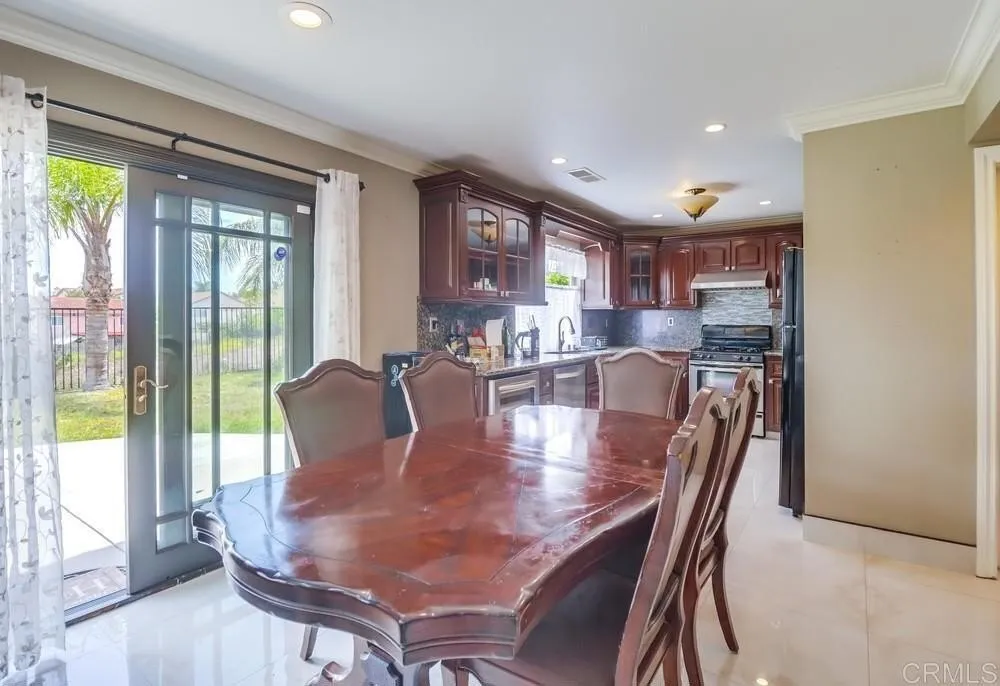 475 Marsh Harbor Dr, San Diego, CA 92154
