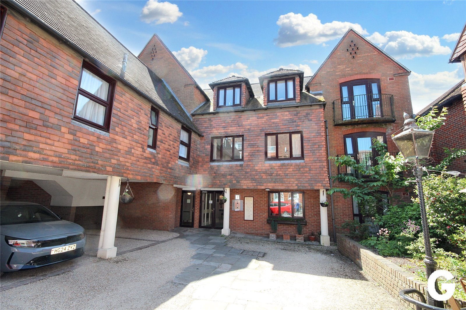 Deweys Lane, Ringwood, Hampshire, BH24 Image 11