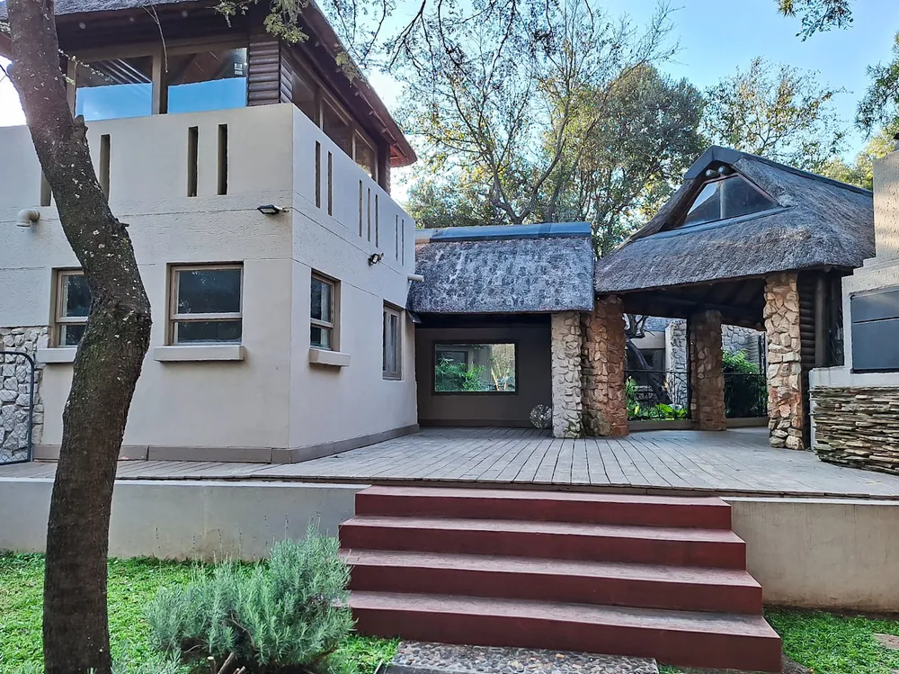 View image gallery of South Africa, North West, K'shane, Fever Lane, 651