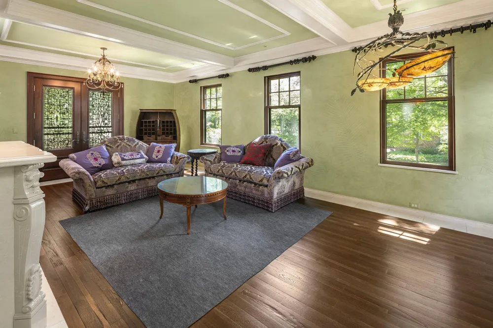 4649 E Lake Harriet Pkwy, Minneapolis, MN 55419