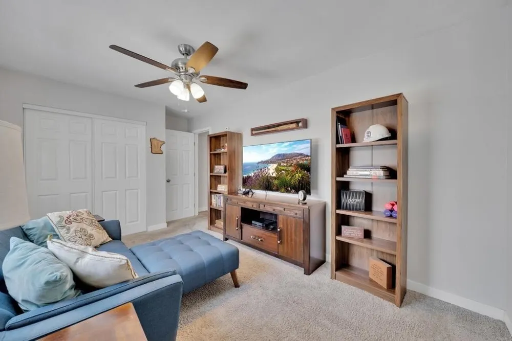 9255 N Magnolia Ave, Santee, CA 92071