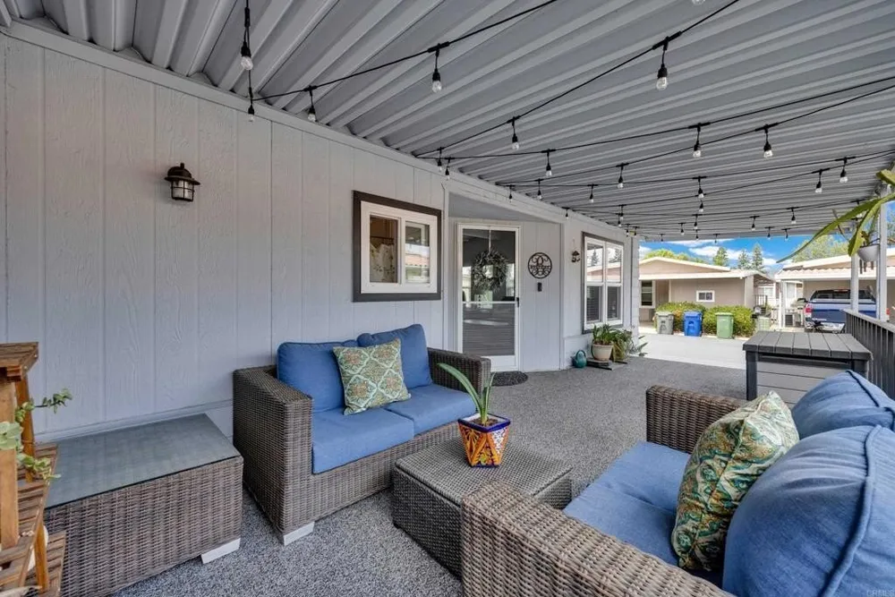 9255 N Magnolia Ave, Santee, CA 92071