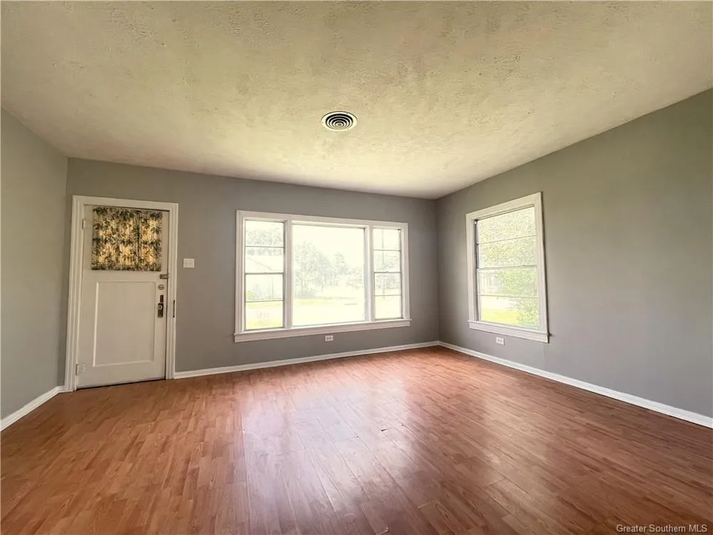 226 Bryan St, Sulphur, LA 70663