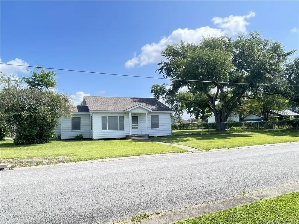 226 Bryan St, Sulphur, LA 70663