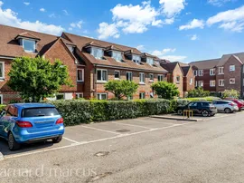 London Road, Redhill photo