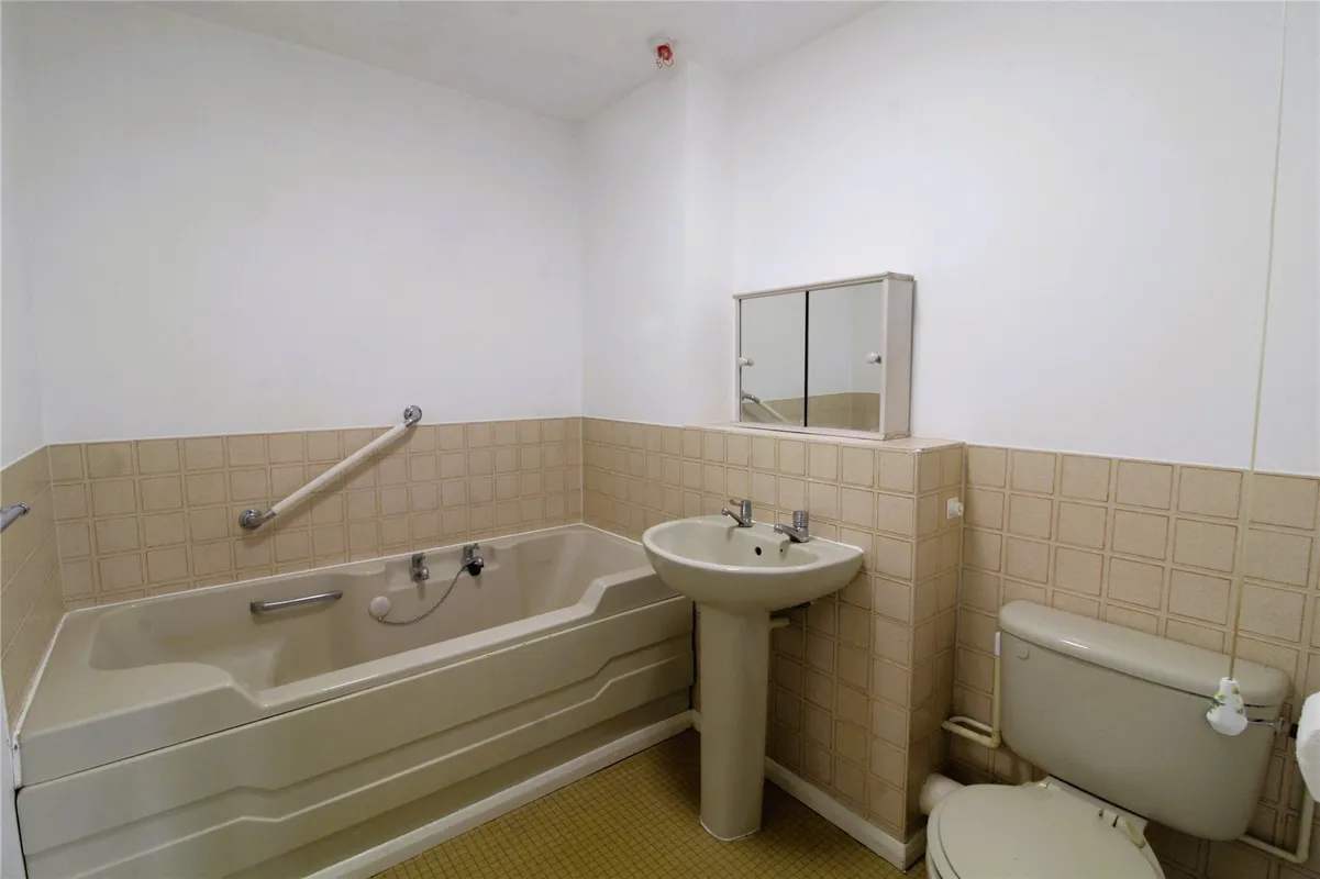 Ainsley Close, London, N9