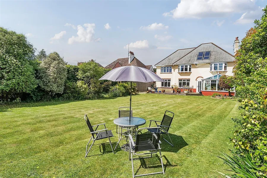 Property Image 16