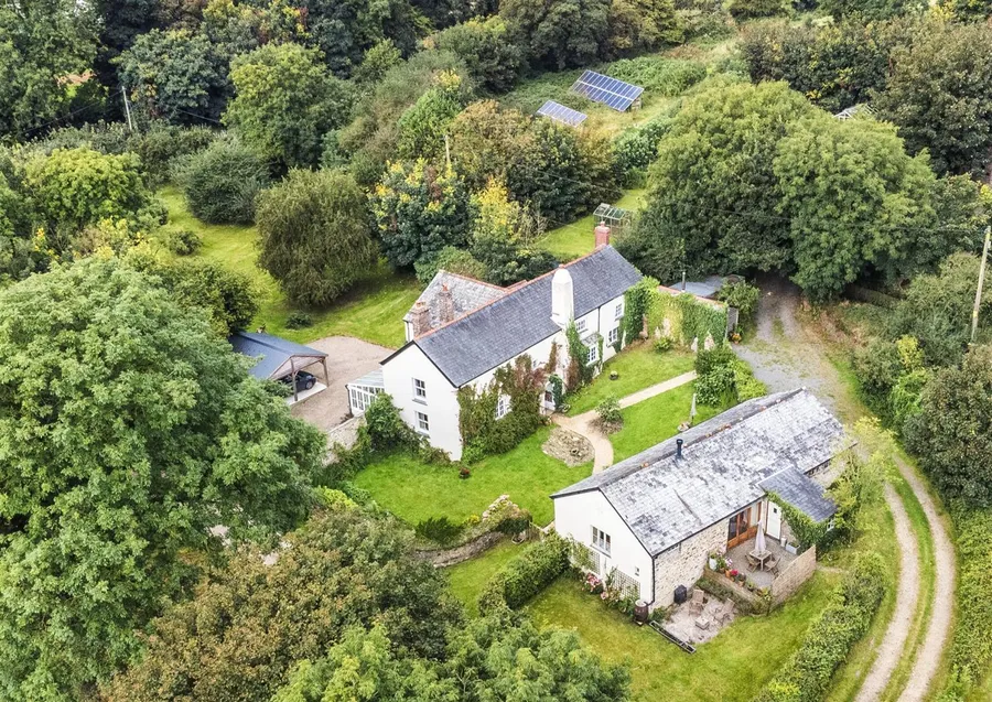 Property Image 37