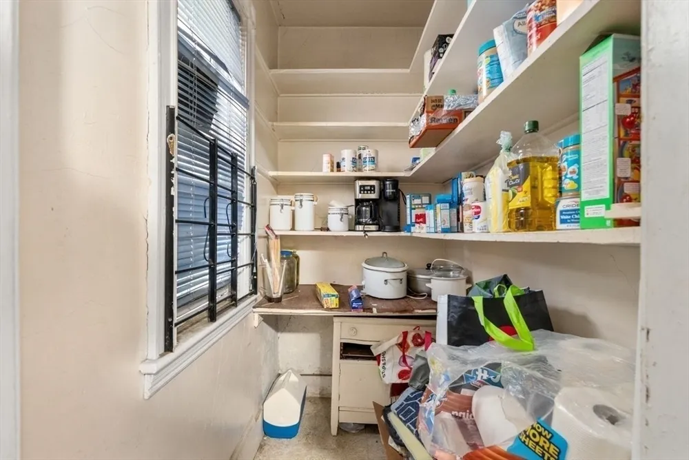 15 Nightingale St, Boston, MA 02124