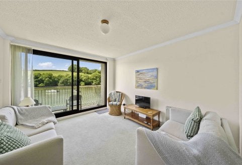 Embankment Road, Kingsbridge