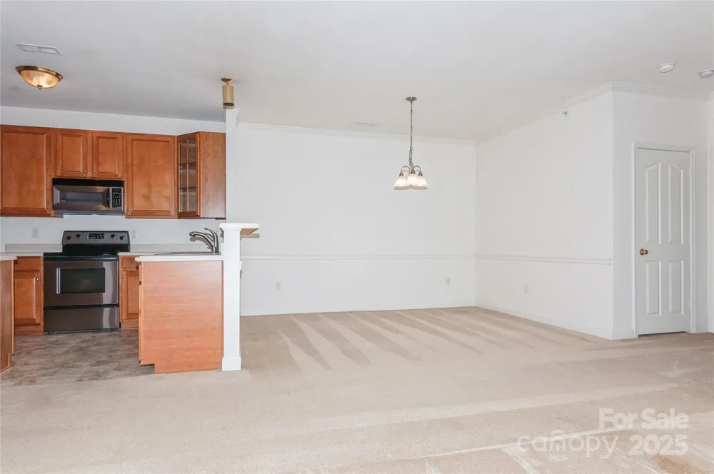 11863 Ridgeway Park Dr, Charlotte, NC 28277