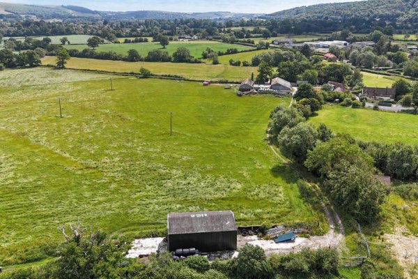 property for sale in Okeford Fitzpaine - 5470 1