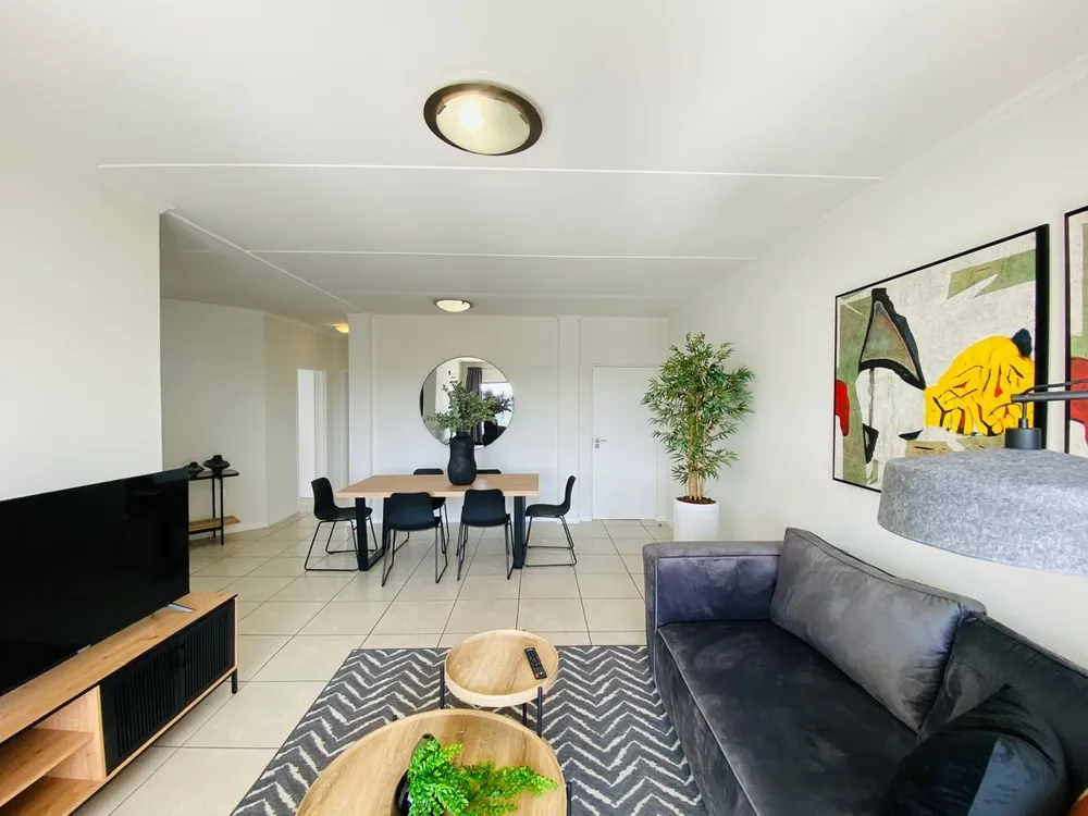 South Africa, Gauteng, Greenstone Hill, Stone Close, 10
