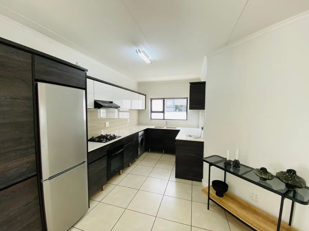South Africa, Gauteng, Greenstone Hill, Stone Close, 10