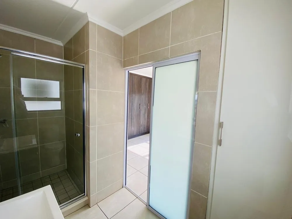 South Africa, Gauteng, Greenstone Hill, Stone Close, 10