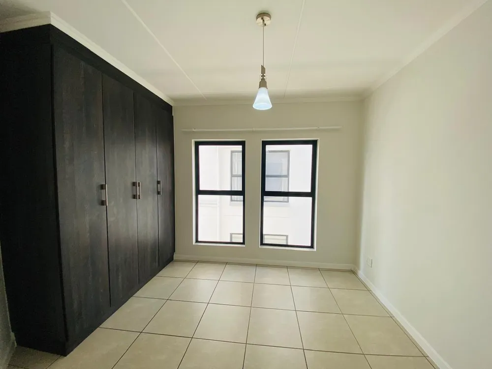 South Africa, Gauteng, Greenstone Hill, Stone Close, 10