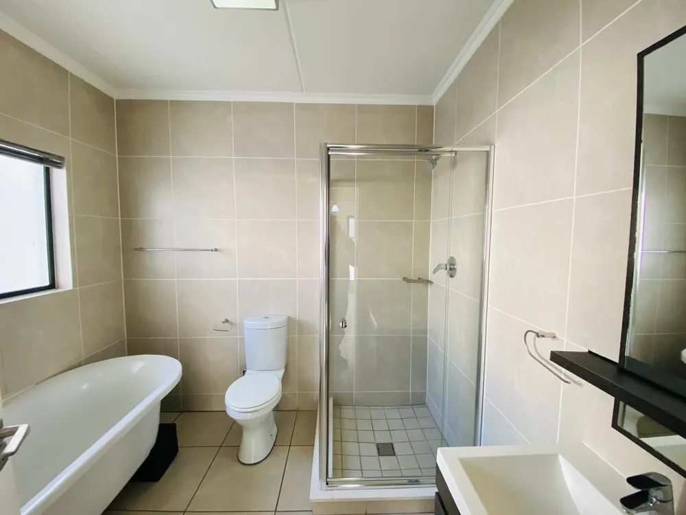 South Africa, Gauteng, Greenstone Hill, Stone Close, 10
