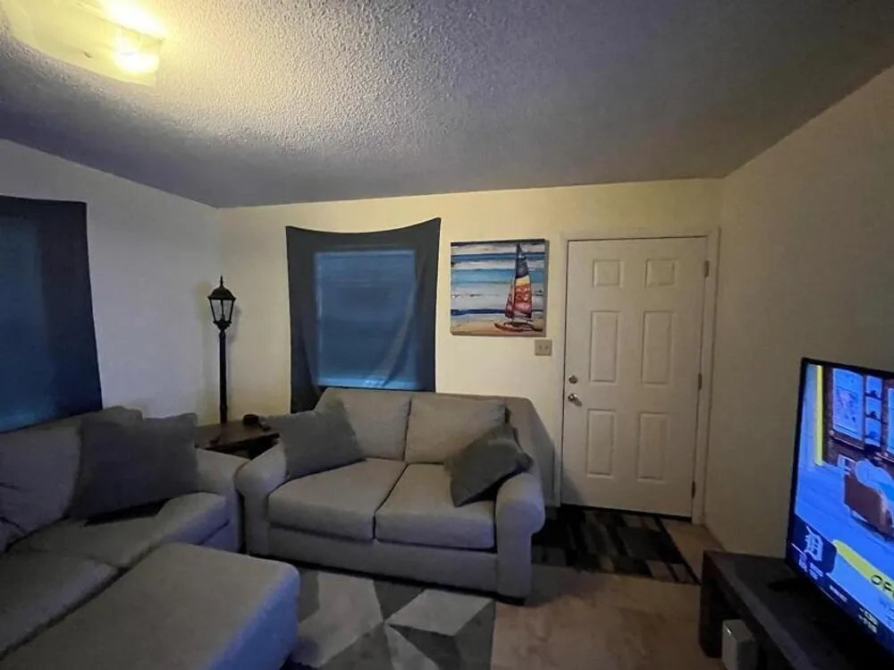 816 Lark St, Fort Walton Beach, FL 32547