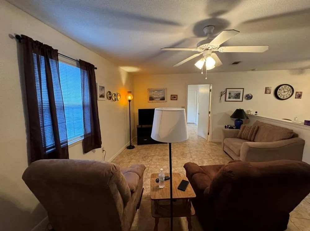 816 Lark St, Fort Walton Beach, FL 32547