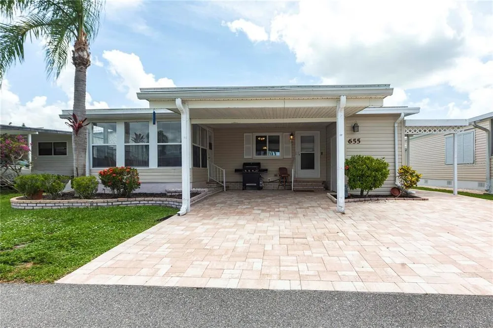 2100 Kings Hwy, Port Charlotte, FL 33980