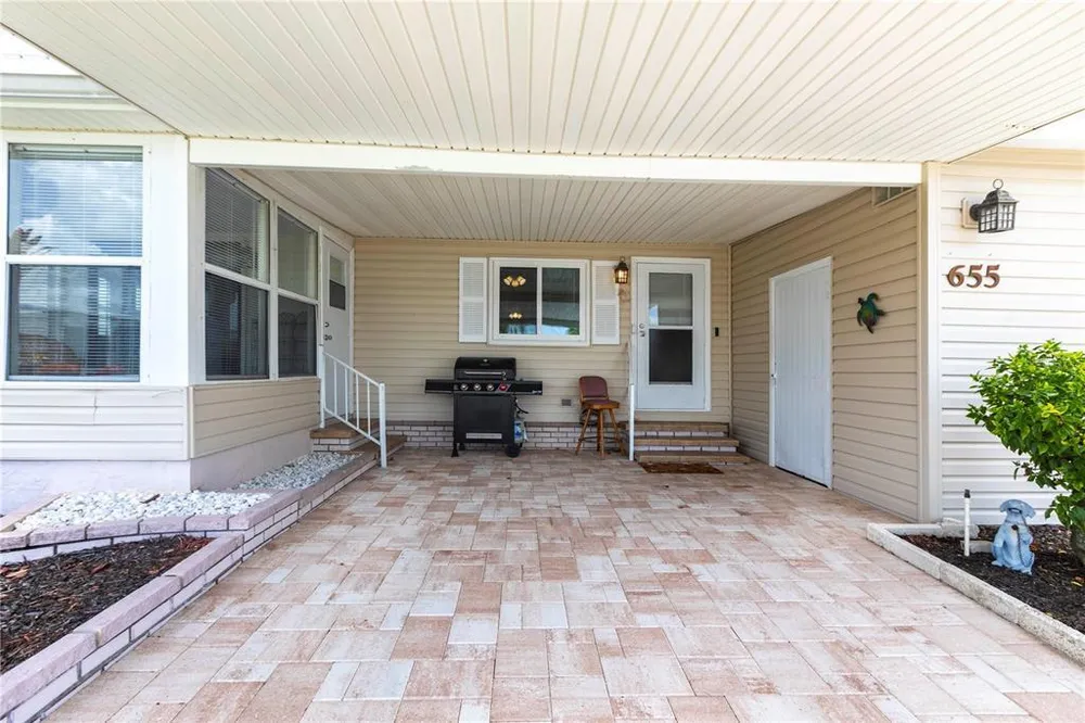 2100 Kings Hwy, Port Charlotte, FL 33980