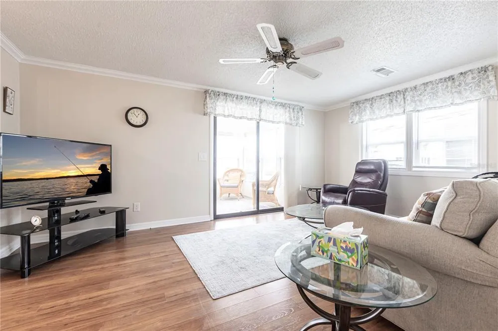 2100 Kings Hwy, Port Charlotte, FL 33980