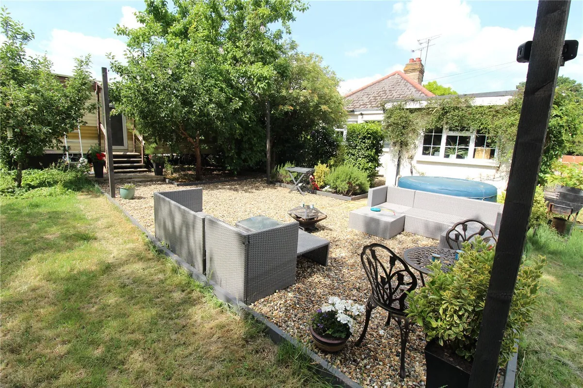 Ethelbert Road, Canewdon Rochford, Essex, SS4