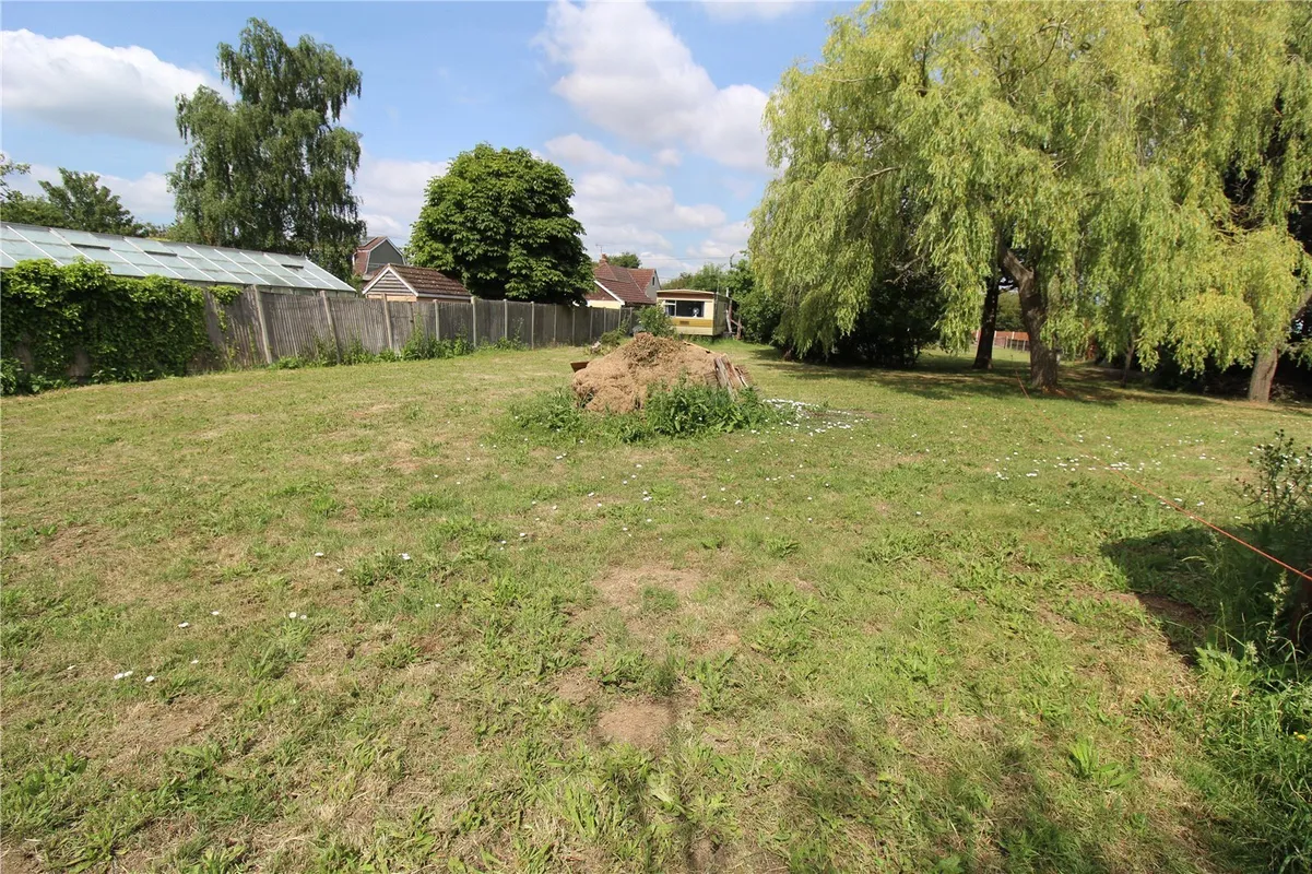 Ethelbert Road, Canewdon Rochford, Essex, SS4