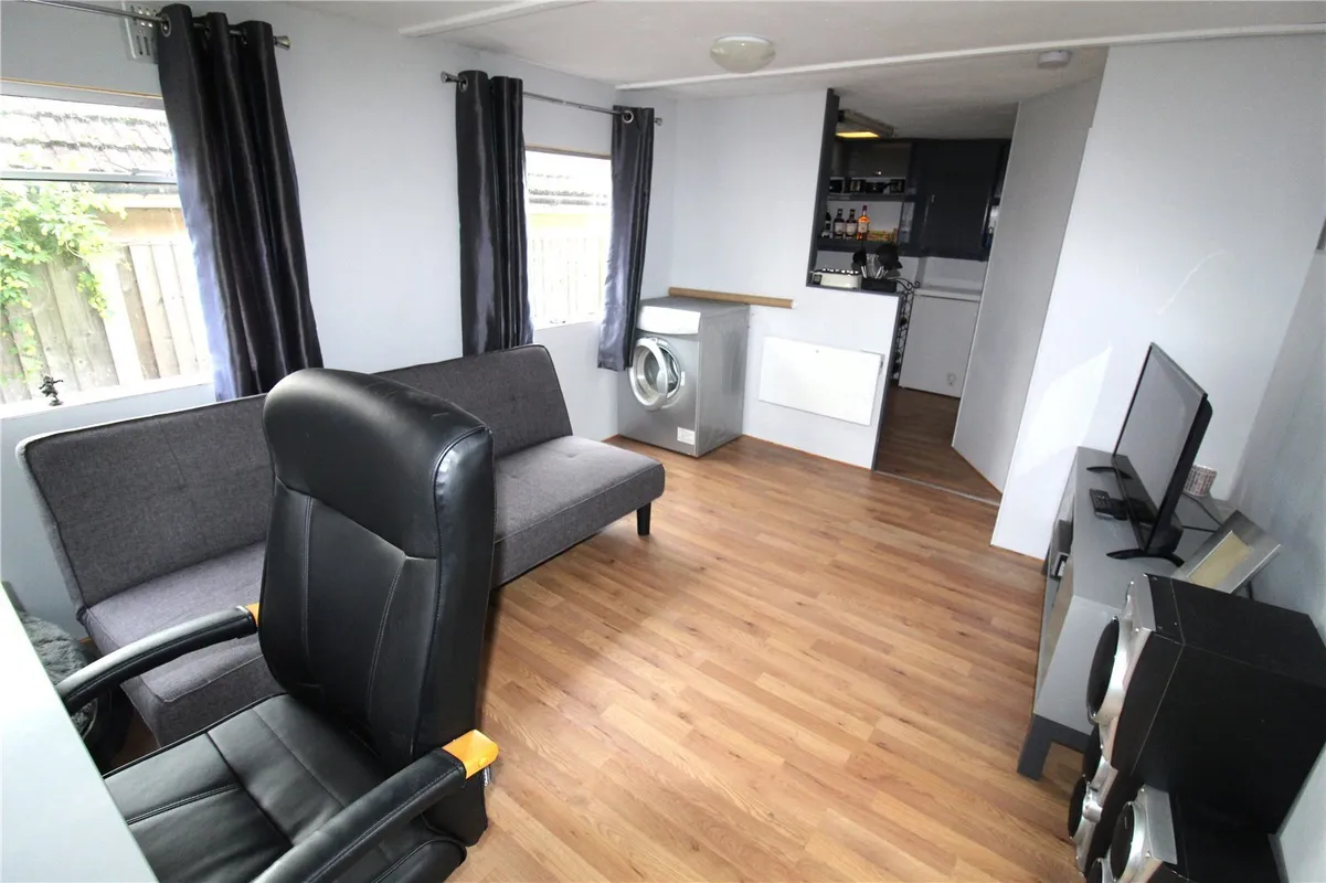 Ethelbert Road, Canewdon Rochford, Essex, SS4