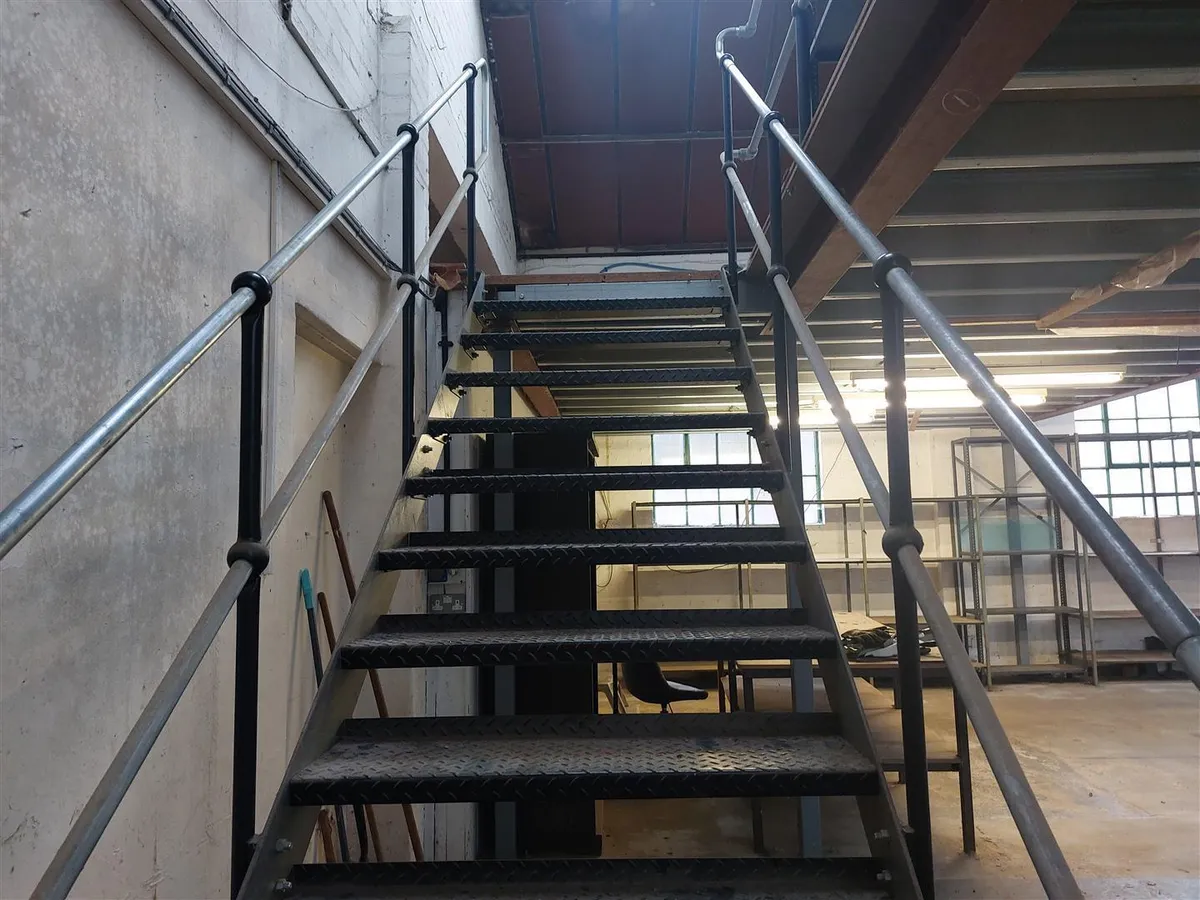 Unit 2A Rosebery Avenue, Melton Mowbray, Le13 1bl