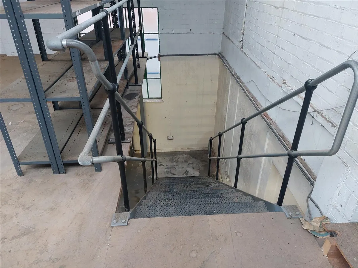 Unit 2A Rosebery Avenue, Melton Mowbray, Le13 1bl