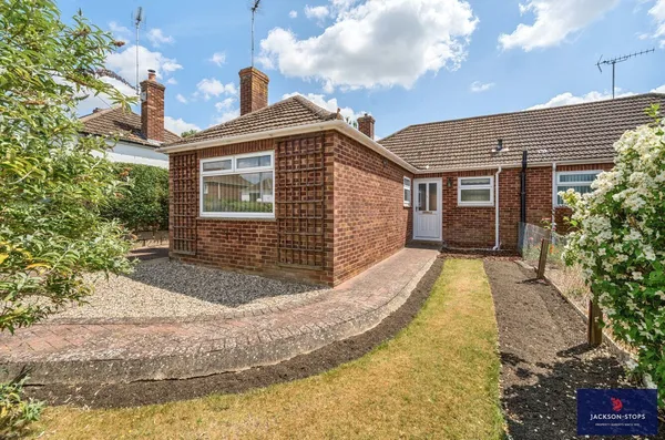 Malvern Close, Newmarket, CB8 photo 4