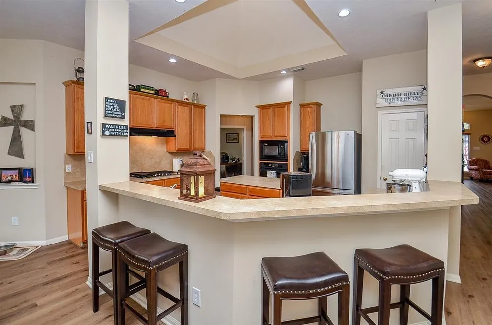 2010 Mound Lake Dr, Richmond, TX 77406