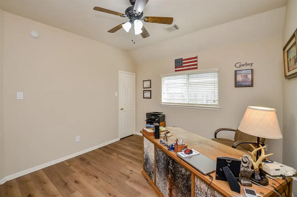 2010 Mound Lake Dr, Richmond, TX 77406