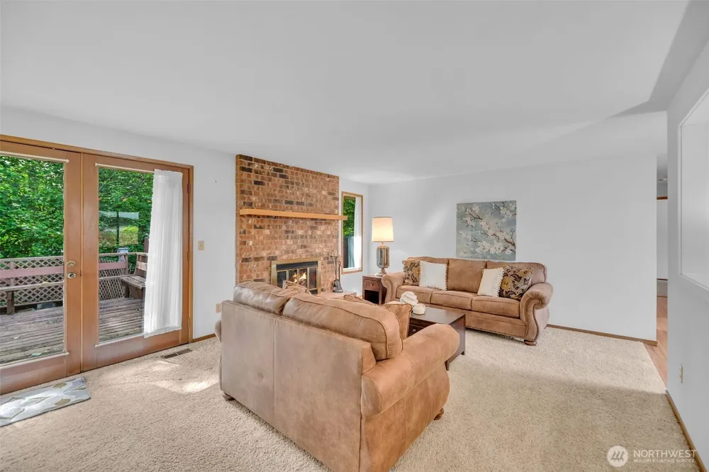 623 SW 122nd St, Seattle, WA 98146
