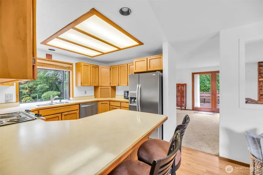 623 SW 122nd St, Seattle, WA 98146